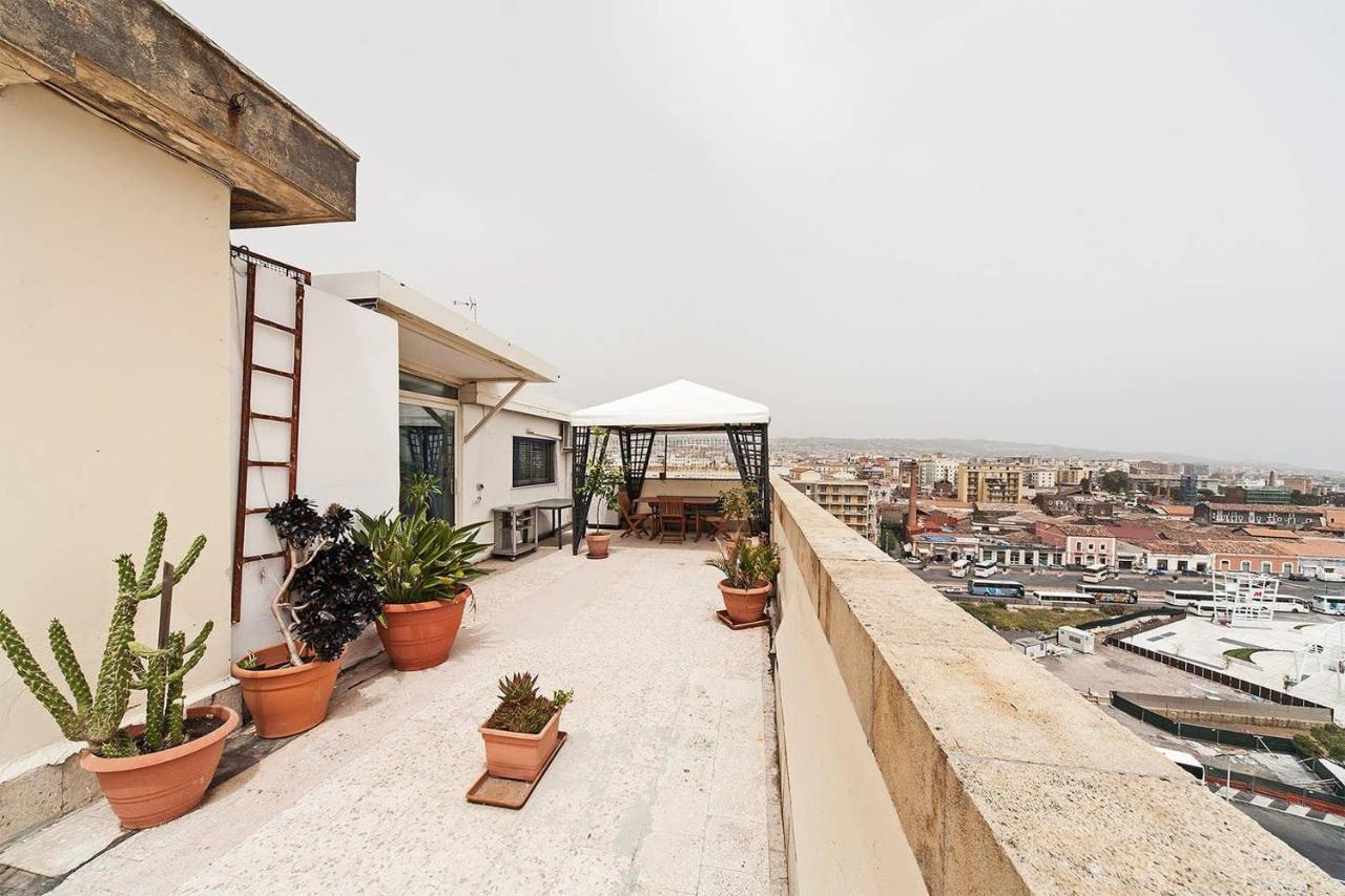 Attico Scogliera D'Armisi Apartment Catania Bagian luar foto