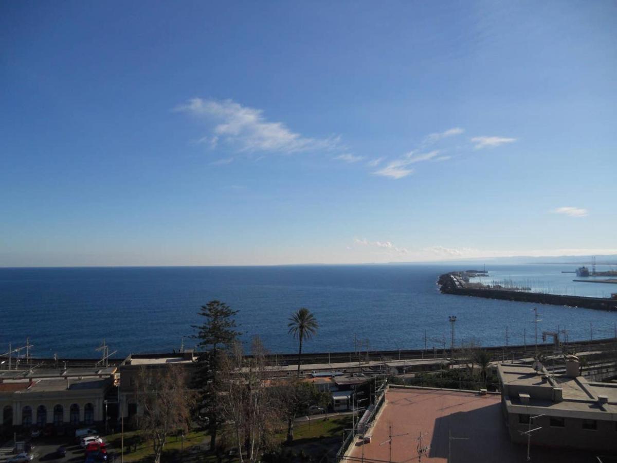 Attico Scogliera D'Armisi Apartment Catania Bagian luar foto
